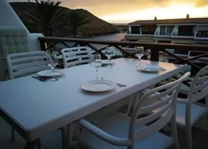Apartment With Beautiful Ocean View